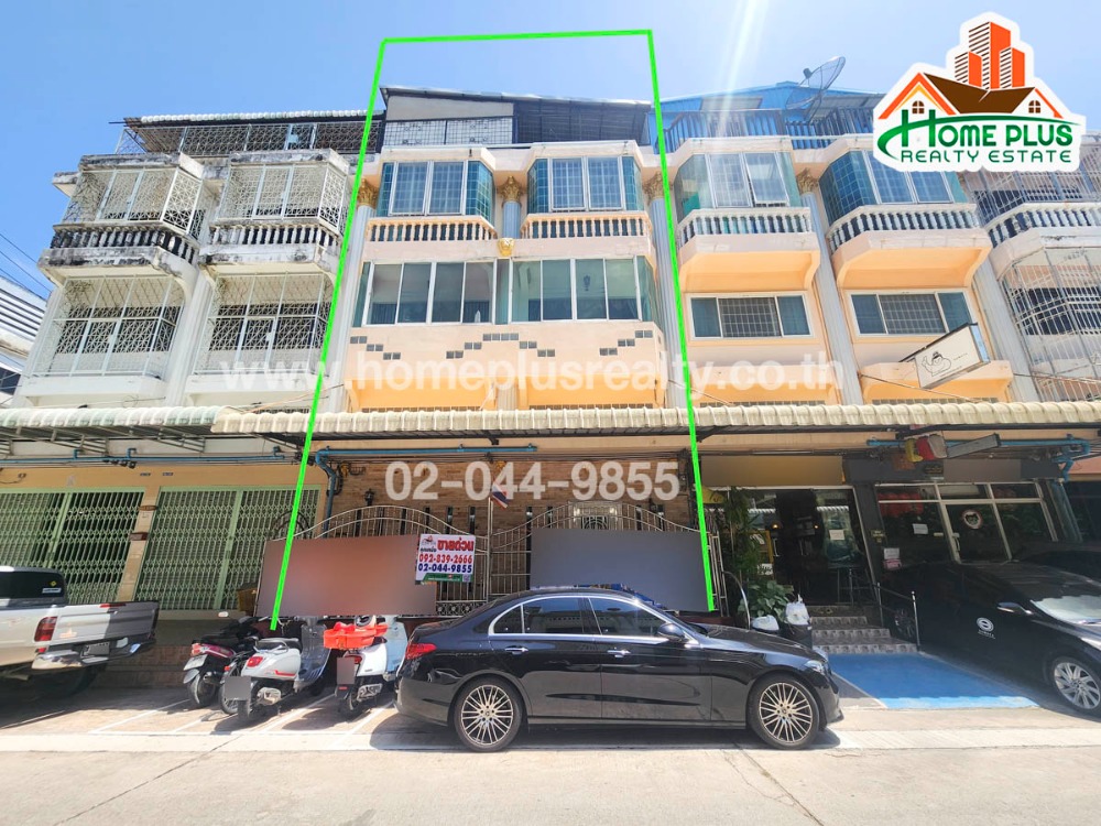 For SaleShophouseRama 2, Bang Khun Thian : Commercial building, 4 floors, 2 units, renovated, Rom Yen Village 1 Soi Tha Kham 28/1, next to the road, good location, good for investment.