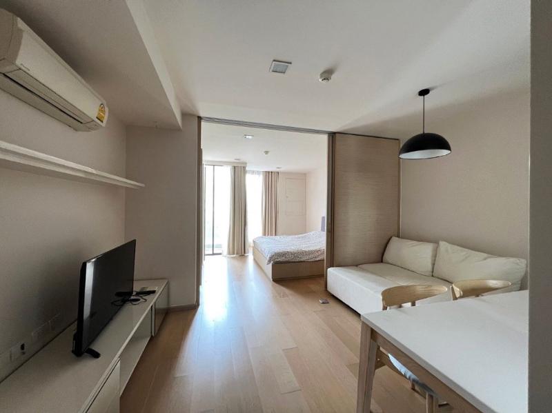 For SaleCondoSukhumvit, Asoke, Thonglor : Condo For Sale Liv@49 1 Bedroom 1 Bathroom 39.27 sqm