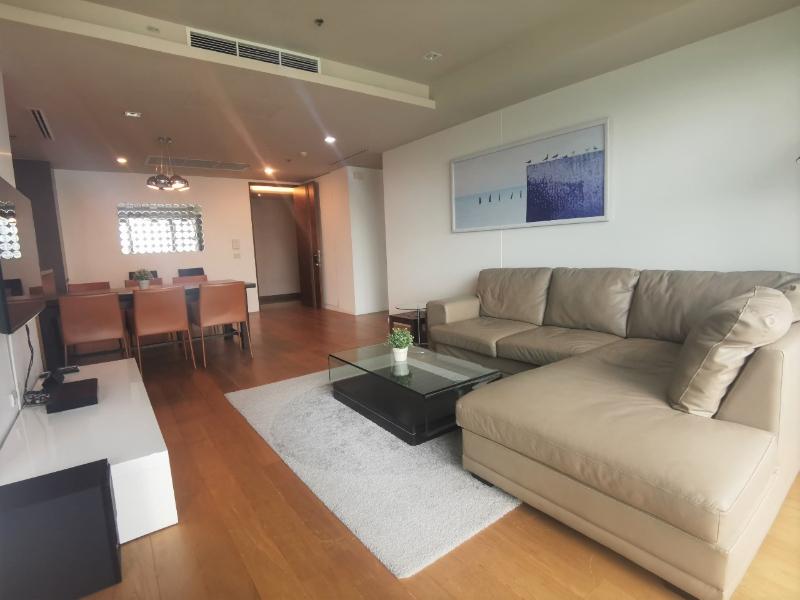 For SaleCondoWongwianyai, Charoennakor : Condo For Sale The River Condominium 3 Bedroom 3 Bathroom 133 sqm