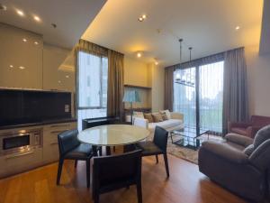 ขายคอนโดสุขุมวิท อโศก ทองหล่อ : Fully Furnished 2 Beds Unit for Sale!