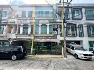 For SaleTownhouseSamut Prakan,Samrong : For Sale Townhome Baan Klang Mueang British Town Srinakarin