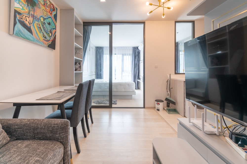 For RentCondoWitthayu, Chidlom, Langsuan, Ploenchit : Condo for rent: Life One Wireless, on Witthayu Road, near Central Embassy and BTS Phloen Chit