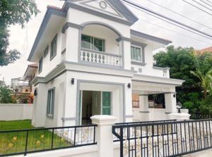 For SaleHouseSamut Prakan,Samrong : Single house for sale Niran Grand Village Renovate the whole house, Wat Sriwaree Noi Road, Bang Phli, Samut Prakan.