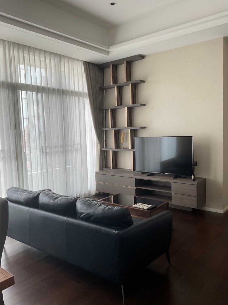 For RentCondoSukhumvit, Asoke, Thonglor : Diplomat 39 ♥ 3 bedrooms, 3 bathrooms, price negotiable, make an appointment to view, call 063-384-4228 Khun Bank.