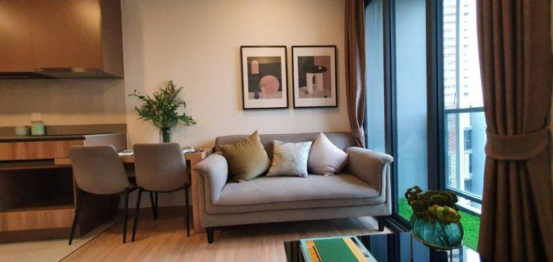 For RentCondoSukhumvit, Asoke, Thonglor : For Rent Taka Haus Ekamai 12 1 Bedroom 1 Bathroom 35 sqm