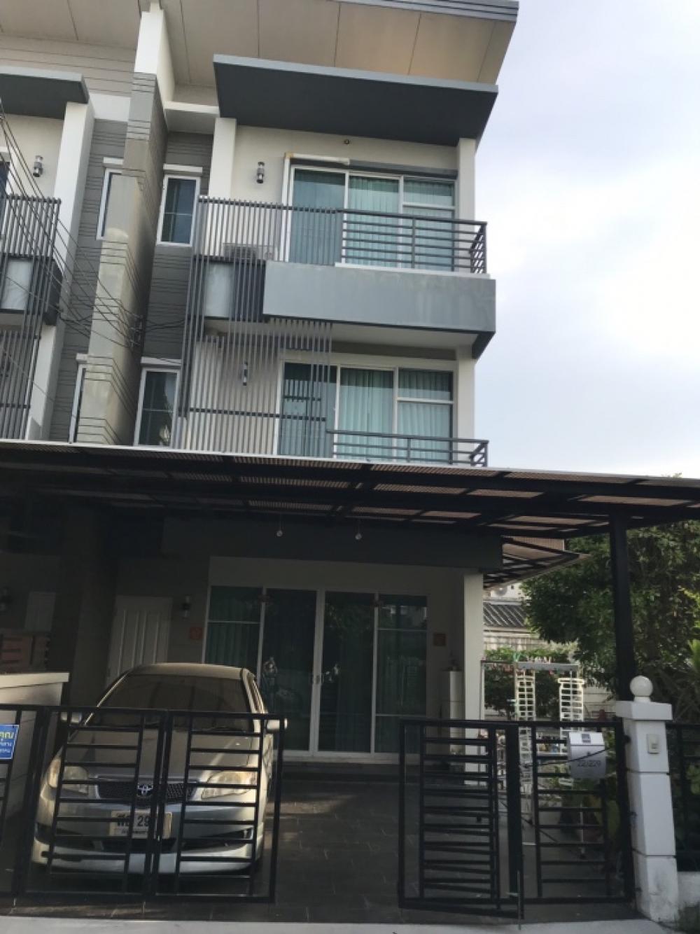 For SaleTownhousePattanakan, Srinakarin : ✅Townhome for sale, Town Avenue Rama 9, area 43.10 sq m, 2 bedrooms, 3 bathrooms, good location, connecting Rama 9-Ramkhamhaeng Road