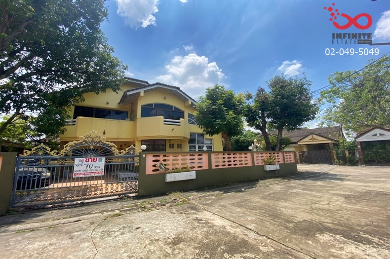 For SaleHousePinklao, Charansanitwong : 2-storey detached house for sale, 70 square meters, Phan Phaka Village, Suan Phak Road, Soi Suan Phak 62, corner house.