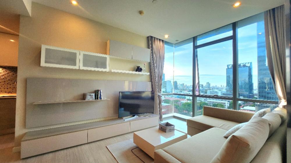 For SaleCondoSukhumvit, Asoke, Thonglor : For sell or rent: 1 Bedroom 51.25 sqm with good view at The Room Sukhumvit 21