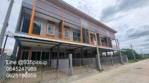 For SaleTownhouseHuahin, Prachuap Khiri Khan, Pran Buri : New 2-story townhouse for sale Modern decoration, Samo Phrong community, Hua Hin, 27 sq wah, 2 bedrooms, 3 bathrooms, great value, 2.6 million baht, first phase sold out!! First come, first choose