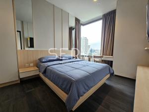 For RentCondoSukhumvit, Asoke, Thonglor : 1 Bed 1 Bath Large Room Fully Furnished Good Location BTS Asoke 250 m. & MRT Sukhumvit 200 m. / Condo For Rent Edge By Sansiri Sukhumvit 23