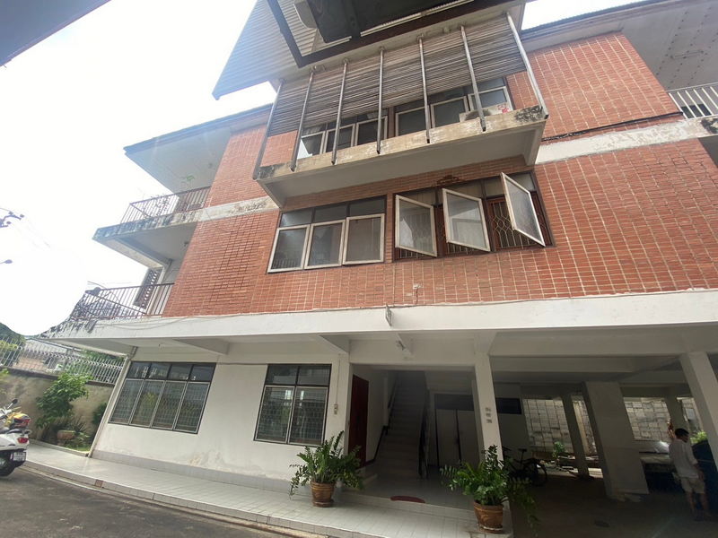 ให้เช่าโฮมออฟฟิศคลองเตย กล้วยน้ำไท : For Rent Bangkok Home Office Sukhumvit BTS Ekkamai Watthana BRE18953