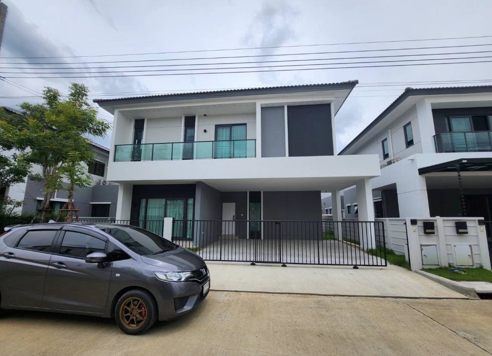 For SaleHousePathum Thani,Rangsit, Thammasat : Centro Ratchaphruek-345 Bang Bua Thong, Nonthaburi, area 56.20 sq m, 4 bedrooms, 2 bathrooms, 3 parking spaces.