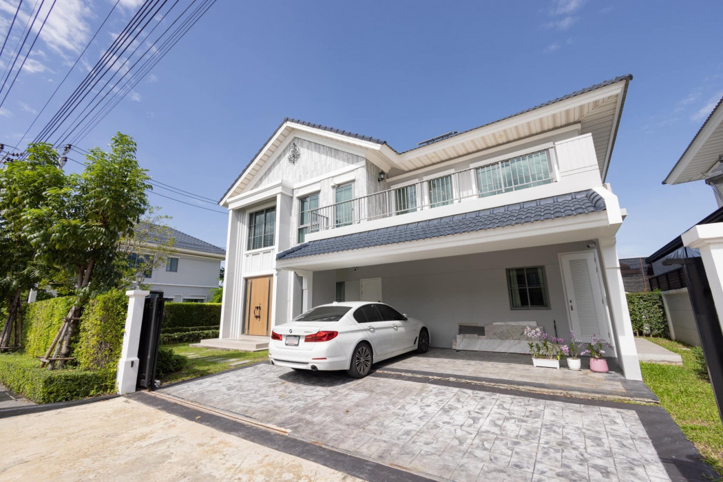 For SaleHouseSamut Prakan,Samrong : Luxury house for sale, Perfect Residence Sukhumvit 77-Suvanabhumi, area 76.80 sq m, 4 bedrooms, 4 bathrooms, near shopping centers, airport and international schools.