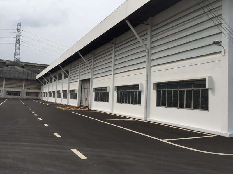 For RentFactoryPathum Thani,Rangsit, Thammasat : For Rent Pathum Thani Warehouse Lam Luk Ka BRE11806