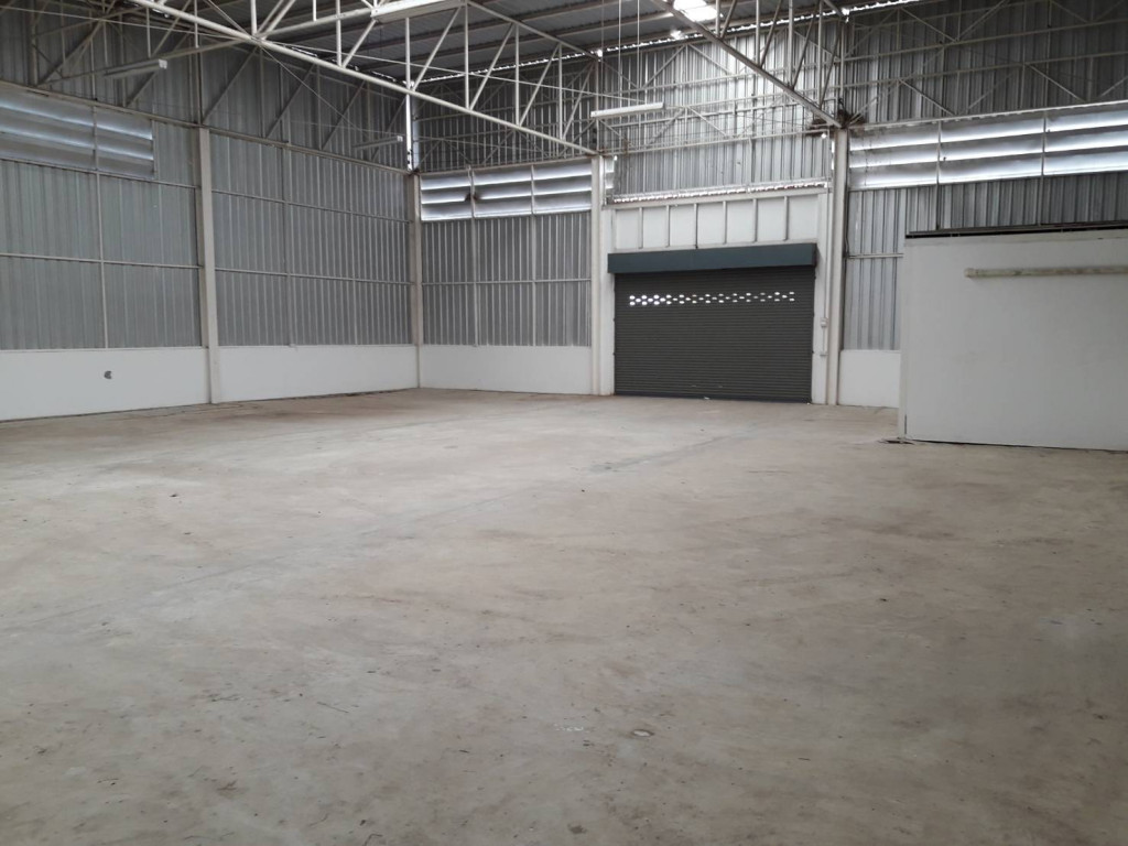 ให้เช่าโกดัง ห้องเก็บของปทุมธานี รังสิต ธรรมศาสตร์ : For Sale and Rent Pathum Thani Warehouse Khlong Luang BRE12060