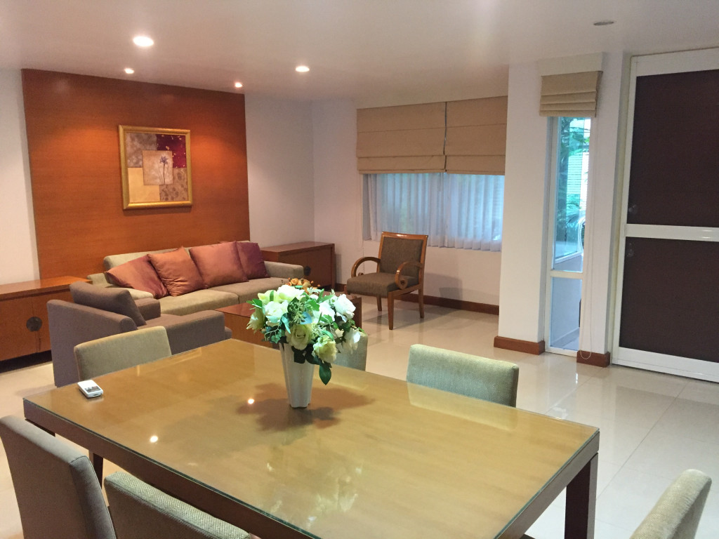 ให้เช่าบ้านสุขุมวิท อโศก ทองหล่อ : For Rent Bangkok Single House Sukhumvit BTS Ekkamai Watthana BRE5158