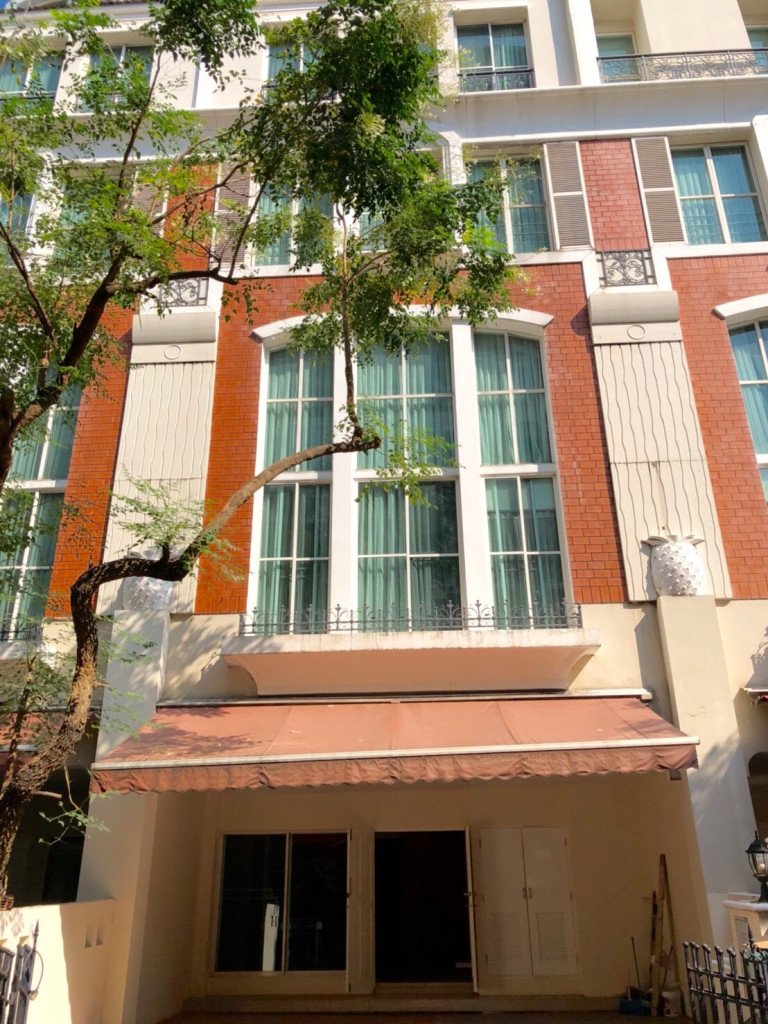 For RentTownhouseSukhumvit, Asoke, Thonglor : For Rent Bangkok Town House Thonglor BTS Thong Lo Watthana BRE8364