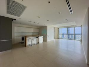 For RentCondoWongwianyai, Charoennakor : High floor 2 Beds Unit for Rent!