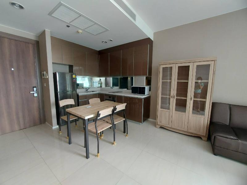 For RentCondoSathorn, Narathiwat : For Rent Menam Residences 1 Bedroom 1 Bathroom 48 sqm