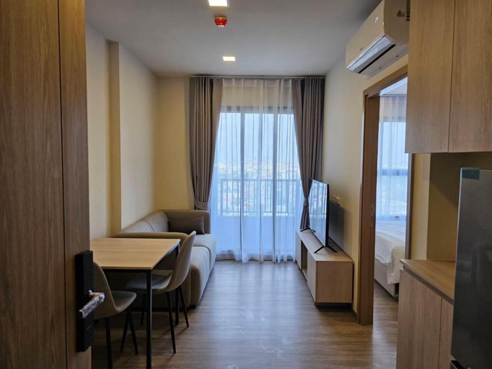 For RentCondoOnnut, Udomsuk : 🏢NIA by sansiri 🛏️Beautiful room ✨Good location🌐Convenient transportation📍High floor 🌤️Beautiful view 🛋️Furniture 📺 Complete electrical appliances (special price)