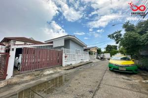 For SaleHouseKaset Nawamin,Ladplakao : 1-story detached house for sale, Senaniwet Village, Project 1, Senaniwet Road, Soi 113/4