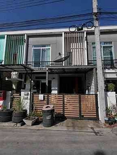 For SaleTownhouseLadkrabang, Suwannaphum Airport : sss249 2-story townhouse for sale, Pruksa 86/2