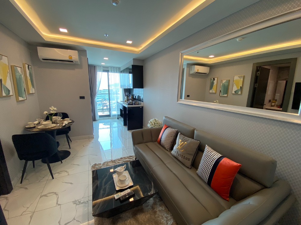 For SaleCondoPattaya, Bangsaen, Chonburi : ✔️** 1st hand condo for sale **✔️ Arcadia Millennium Tower, high-rise building in the heart of Pattaya, beautiful room, beautiful view, luxurious, good price 🆗