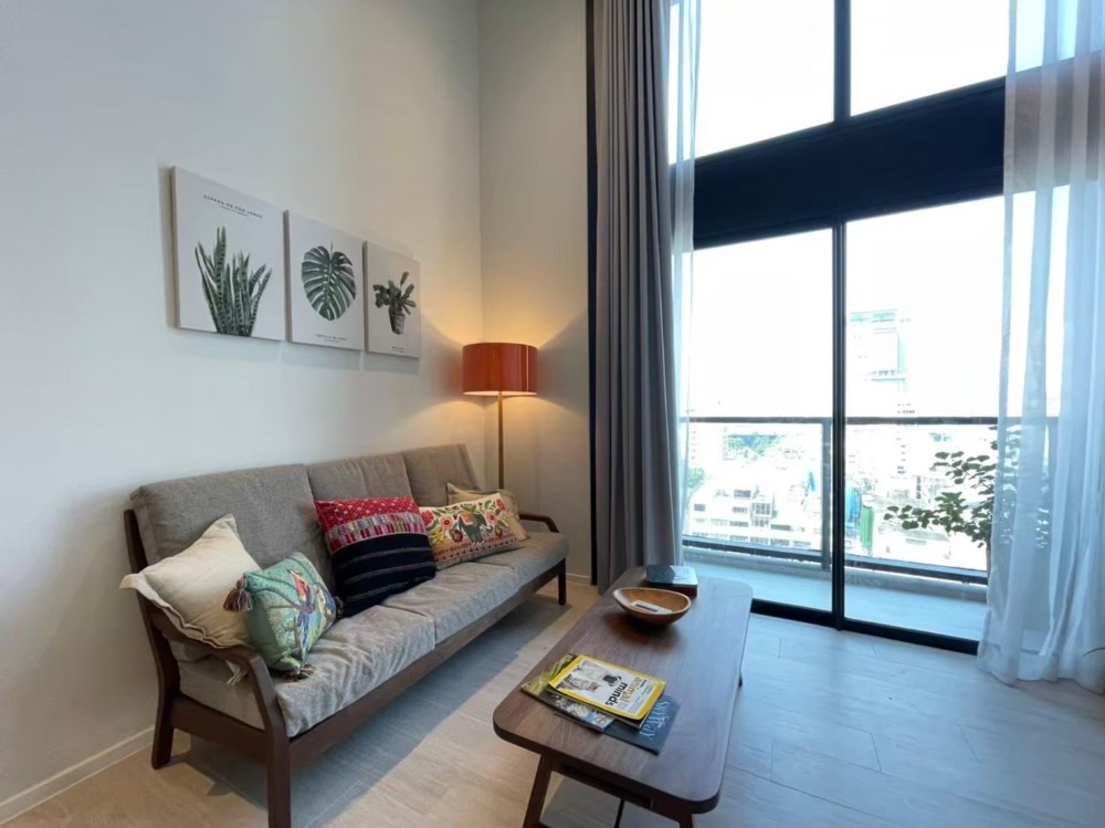 ให้เช่าคอนโดสีลม ศาลาแดง บางรัก : 📌For RENT เช่า | The Lofts Silom - 1BR Loft Type (34+13sqm), 35,000 THB