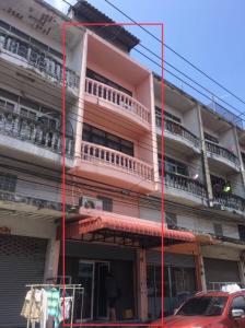 For SaleShophouseMin Buri, Romklao : Urgent sale!! 3 and a half storey shophouse, Soi Muban Leela, Nimitmai 3/1, free air conditioning on every floor. At the entrance of the alley there is a 7-Eleven, area 17.8 sq m.