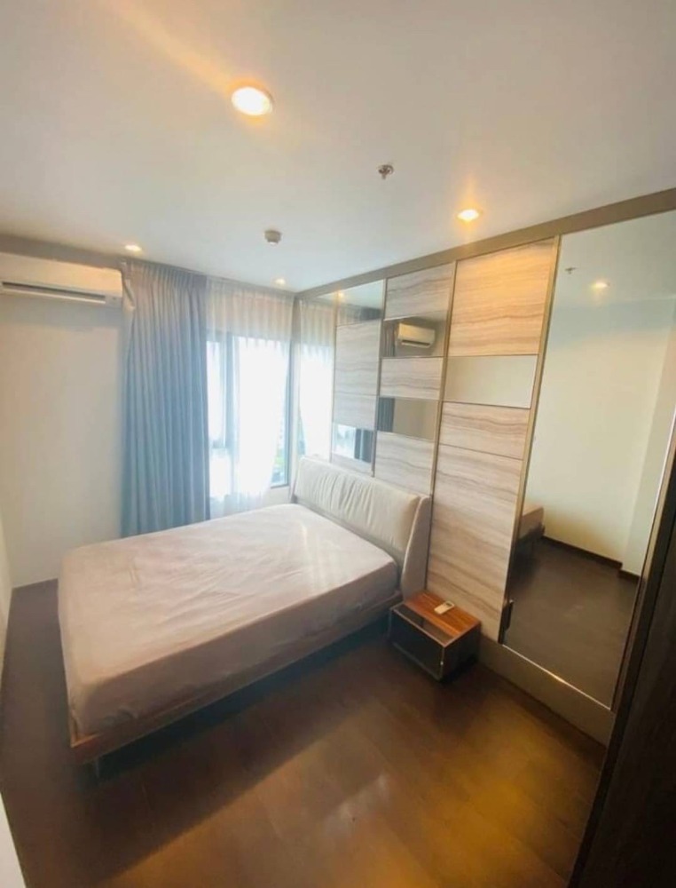 For RentCondoSukhumvit, Asoke, Thonglor : The C Ekamai ♦Size 32 sq m, Floor 12a ♦1 bedroom, 1 bathroom♦Beautiful built-ins Fully furnished, ready to move in, very new room ♦