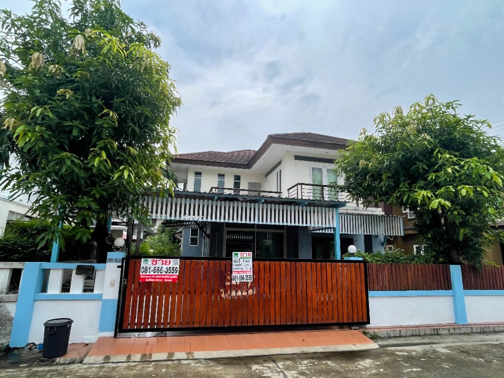 For SaleHouseNawamin, Ramindra : For sale, 4 bedroom detached house, The Thara Village. Soi Phraya Suren 35, Ramindra 109, near Somapa Phatthana 4 School