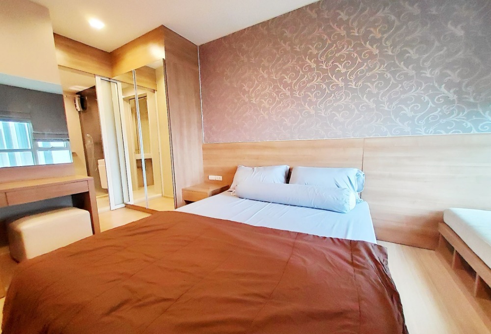 For RentCondoOnnut, Udomsuk : ★ Rhythm Sukhumvit 50 ★ 35 sq m., 11th floor (1 bedroom, 1 bathroom), ★ near BTS On Nut ★ near Chalong Rat Expressway, Tesco Lotus On Nut, Big C Extra On Nut ★ many amenities ★ Complete electrical appliances