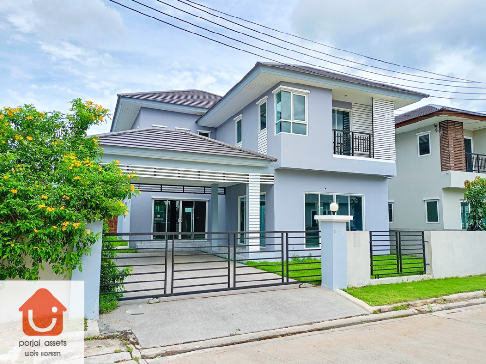 For SaleHousePattanakan, Srinakarin : ✨Single house for sale 🏡 Nusasiri Rama 9-Wongwaen, large 2-storey single house, 3 bedrooms🛏️ size 93.3 sq m. 📍Krungthep Kreetha location