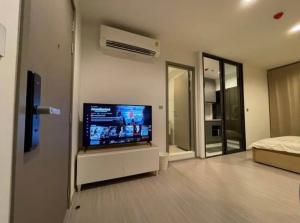 For RentCondoRama9, Petchburi, RCA : @Life Asoke Hype: 1 bedroom 27 sqm., 10th floor, city view,The circle running garden ,Athletic sky atrium, L-shape sky pool ,Super great location. MRT rama9 - 300m.