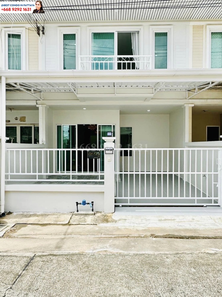 For SaleHousePattaya, Bangsaen, Chonburi : Two Storey Townhouse, newly renovated luxury style 3 Bedrooms Pattaya