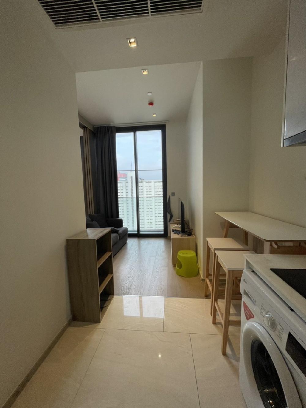 ให้เช่าคอนโดสีลม ศาลาแดง บางรัก : for rent Ashton Silom 1 br 1bth 35sqn 25,000 / month rainy0818895470