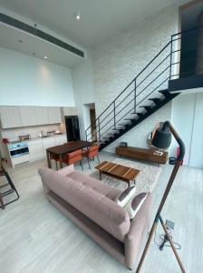 ให้เช่าคอนโดสีลม ศาลาแดง บางรัก : 📌For RENT เช่า | The Lofts Silom - 2BR Loft Type (54+14sqm), 55,000 THB