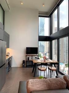 ให้เช่าคอนโดสีลม ศาลาแดง บางรัก : 📌For RENT เช่า | The Lofts Silom - 2BR Loft Type (54+14sqm), 53,000 THB