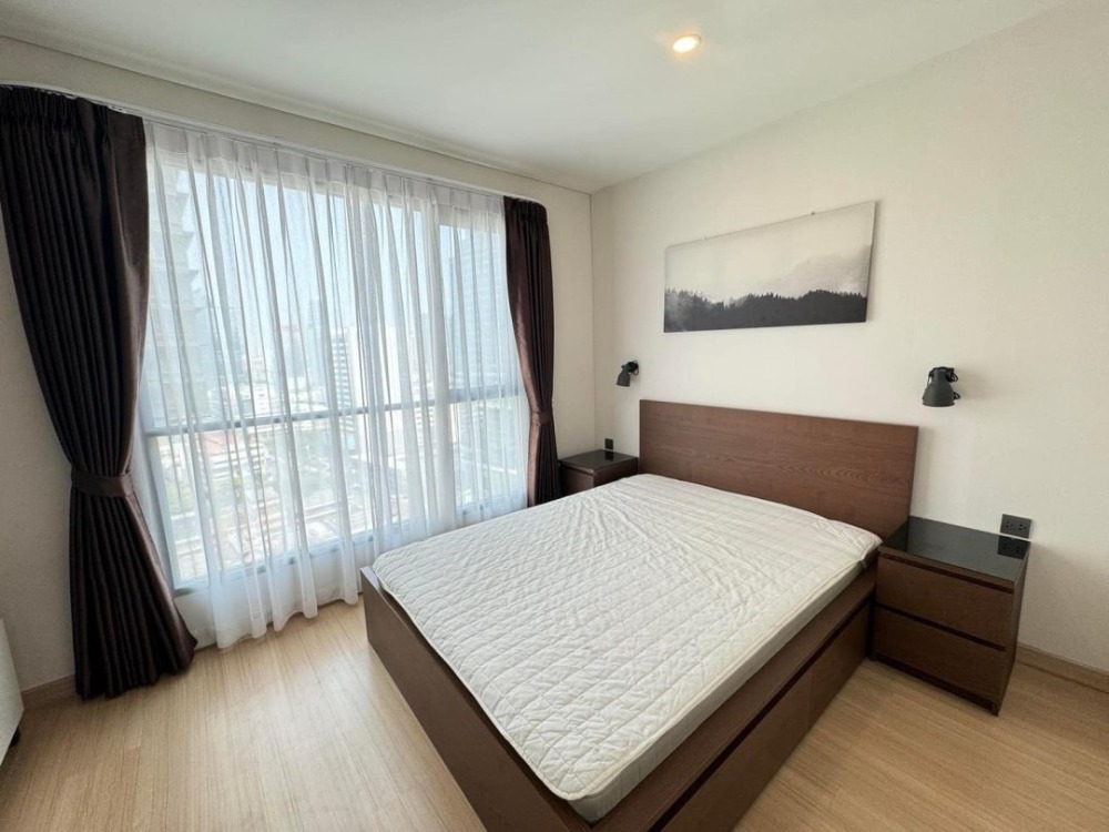 For RentCondoRama9, Petchburi, RCA : ★ Lumpini suite Phetchaburi-Makkasan ★ 32 sq m.,22th floor (1 bedroom, 1 bathroom), ★ near Airport Link Makkasan, Bts Asoke ★ near SWU ★ many amenities ★ Complete electrical appliances