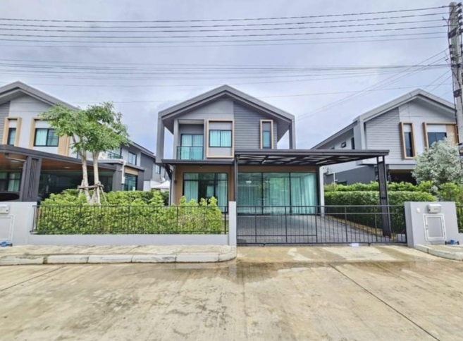 For RentHouseNonthaburi, Bang Yai, Bangbuathong : For Rent, 2-storey detached house for rent, The City project, The City, Ratchaphruek, Suan Phak, Bang Kruai-Chong Tanom Road, beautiful house, fully furnished, air-conditioning throughout the house, for living, pets not allowed / Chinese Welcome