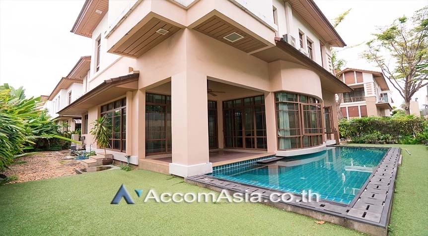 For RentHouseOnnut, Udomsuk : Private Swimming Pool | 4 Bedrooms House for Rent in Sukhumvit, Bangkok near BTS Phra khanong at Baan Sansiri Sukhumvit 67 (1520568)