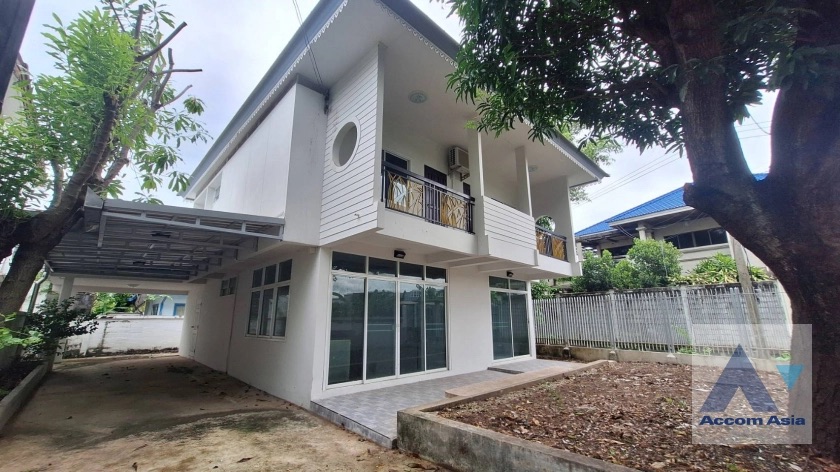 For RentHouseSukhumvit, Asoke, Thonglor : 3 Bedrooms House for Rent in Sukhumvit, Bangkok near BTS Phra khanong (AA25551)