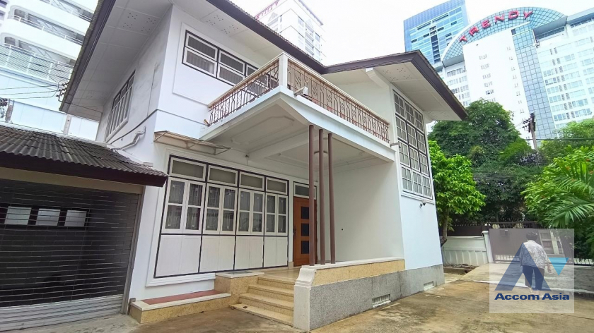 ให้เช่าโฮมออฟฟิศสุขุมวิท อโศก ทองหล่อ : Home Office | 3 Bedrooms House for Rent in Sukhumvit, Bangkok near BTS Asok - MRT Sukhumvit (9010401)