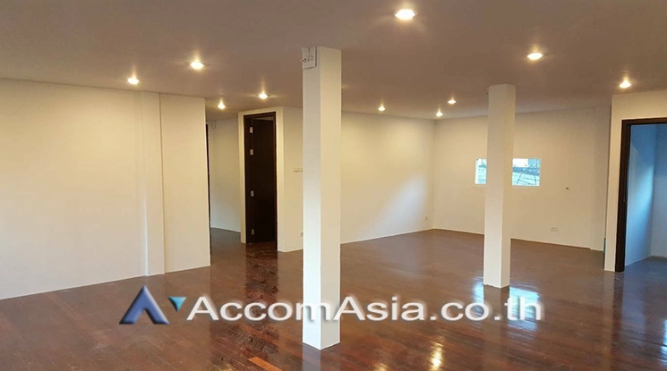 For RentHouseSukhumvit, Asoke, Thonglor : Home Office | 3 Bedrooms House for Sale and Rent in Sukhumvit, Bangkok near BTS Ekkamai (AA15496)