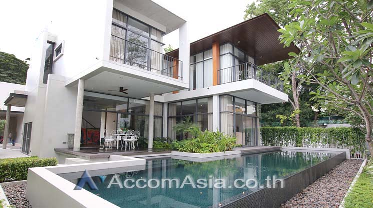 ให้เช่าบ้านสุขุมวิท อโศก ทองหล่อ : Pet-friendly | 4 Bedrooms House for Rent in Sukhumvit, Bangkok near BTS Phrom Phong at House with Private Pool (AA12758)