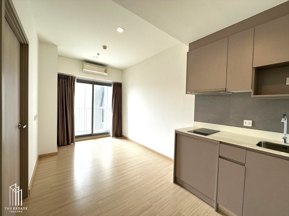 For SaleCondoOnnut, Udomsuk : Condo for SALE *** Whizdom Connect *** 1 bedroom High Rise Condo near BTS, convenient travel @4.2 MB All in