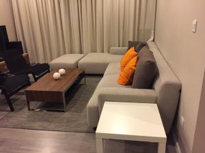 For RentCondoWitthayu, Chidlom, Langsuan, Ploenchit : for rent life one wireless 2 bed special deal❤️🌿