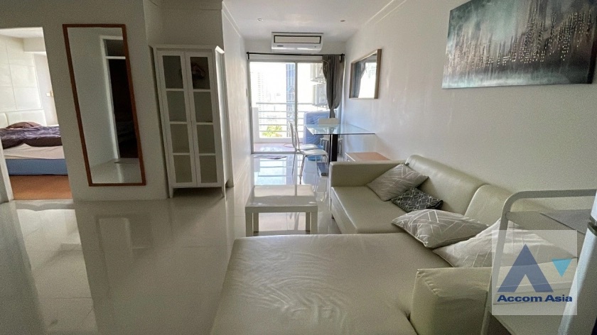 ขายคอนโดสุขุมวิท อโศก ทองหล่อ : Pet-friendly | 2 Bedrooms Condominium for Sale in Sukhumvit, Bangkok near BTS Phrom Phong at The Waterford Diamond (AA21314)