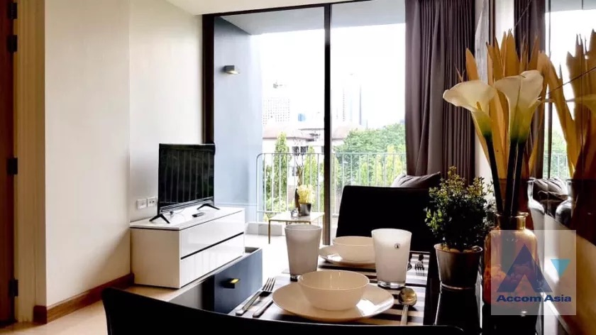 For SaleCondoSukhumvit, Asoke, Thonglor : 2 Bedrooms Condominium for Sale in Sukhumvit, Bangkok near BTS Phrom Phong at Downtown 49 (AA18892)