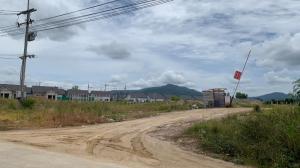 For SaleLandSriracha Laem Chabang Ban Bueng : Very urgent! Land for sale, Ban Bueng District.